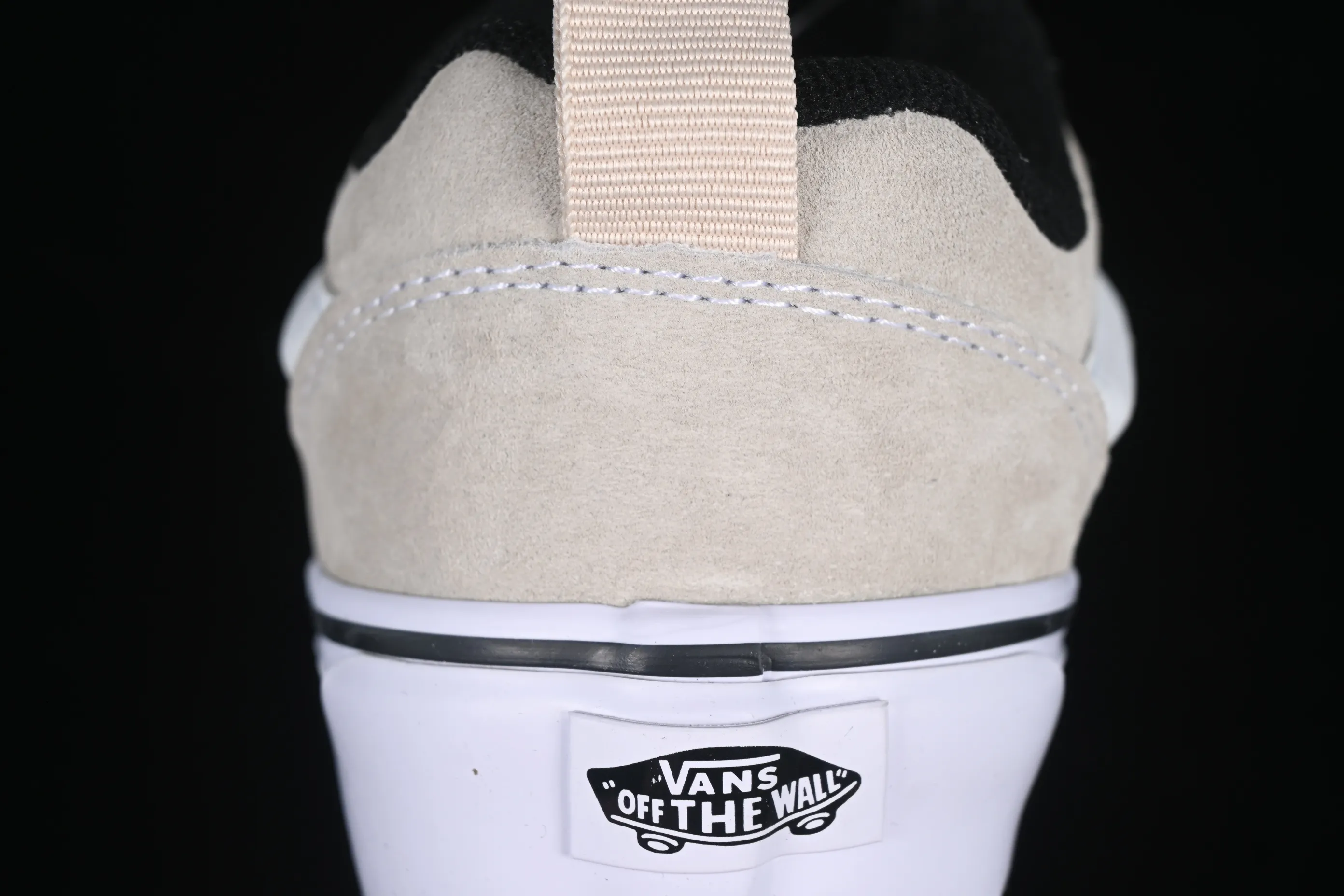 All categories Vans Vans series Vans Low Vans low-top Vans Knu Skool Vans low-top retro casual fat bread shoes VN0009QCBLK